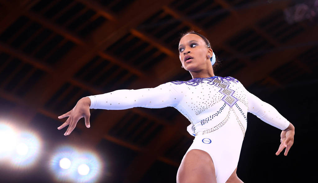 Rebeca Andrade ganha favoritismo para a final na ginástica