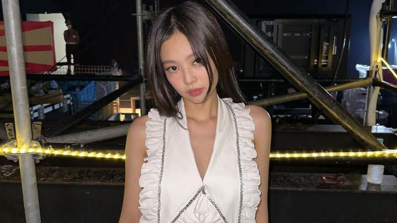 Integrante do BLACKPINK deixa agência e prepara projetos solo em 2024