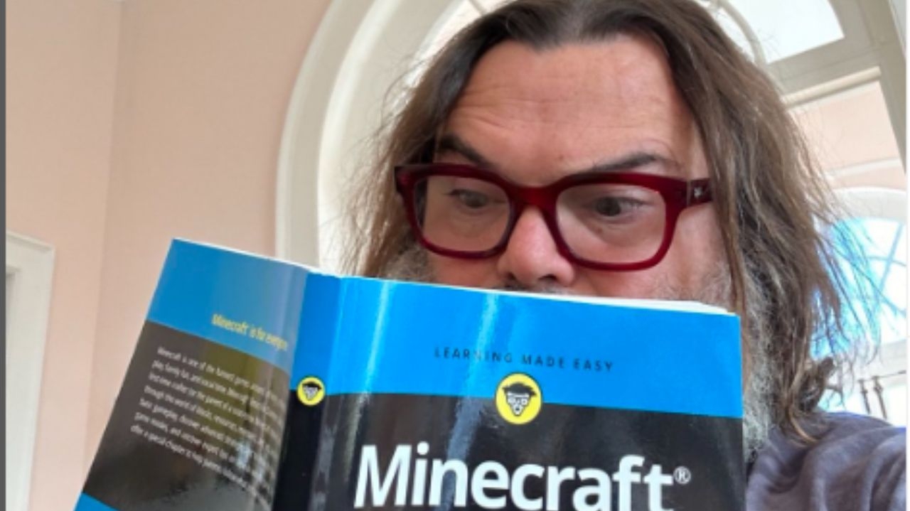 Jack Black assume papel no filme “Minecraft”, com Jason Momoa