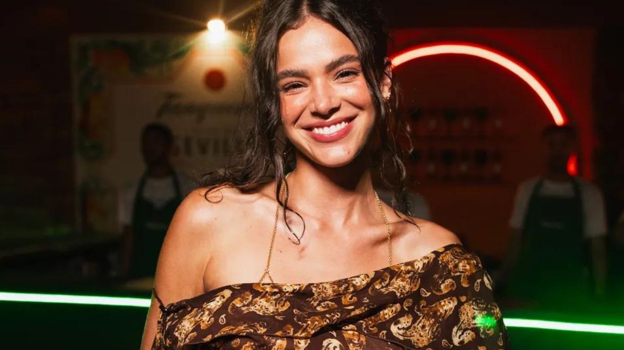 Bruna Marquezine publica texto e revela desejo de ter um relacionamento em 2024