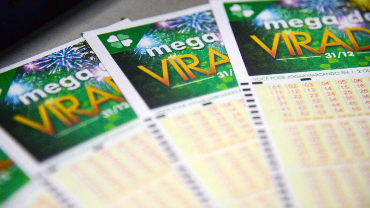 Prêmio da Mega da Virada, de R$ 588,8 milhões, ainda não foi resgatado por 3 dos 5 ganhadores