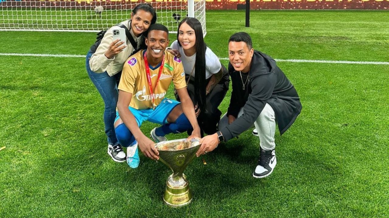 Internacional: Colorado contrata Robert Renan