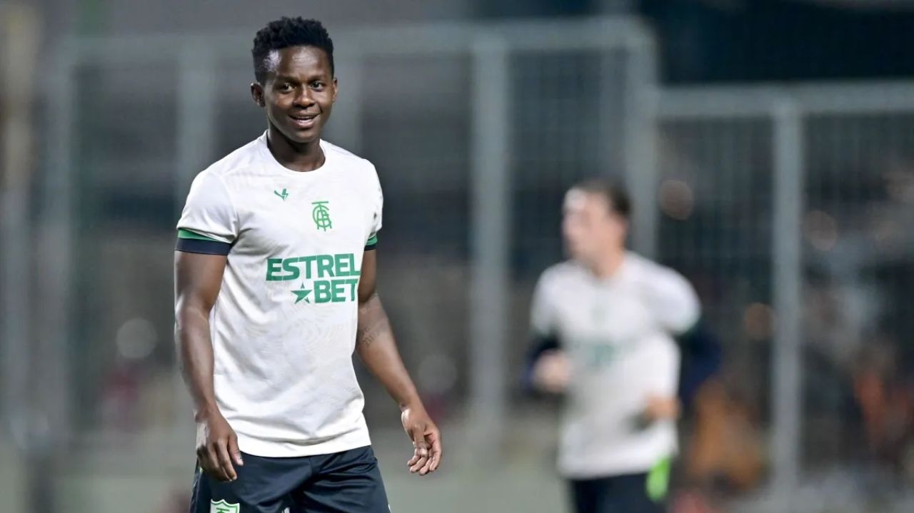 Santos anuncia a chegada de Juan Cazares, ex-América-MG