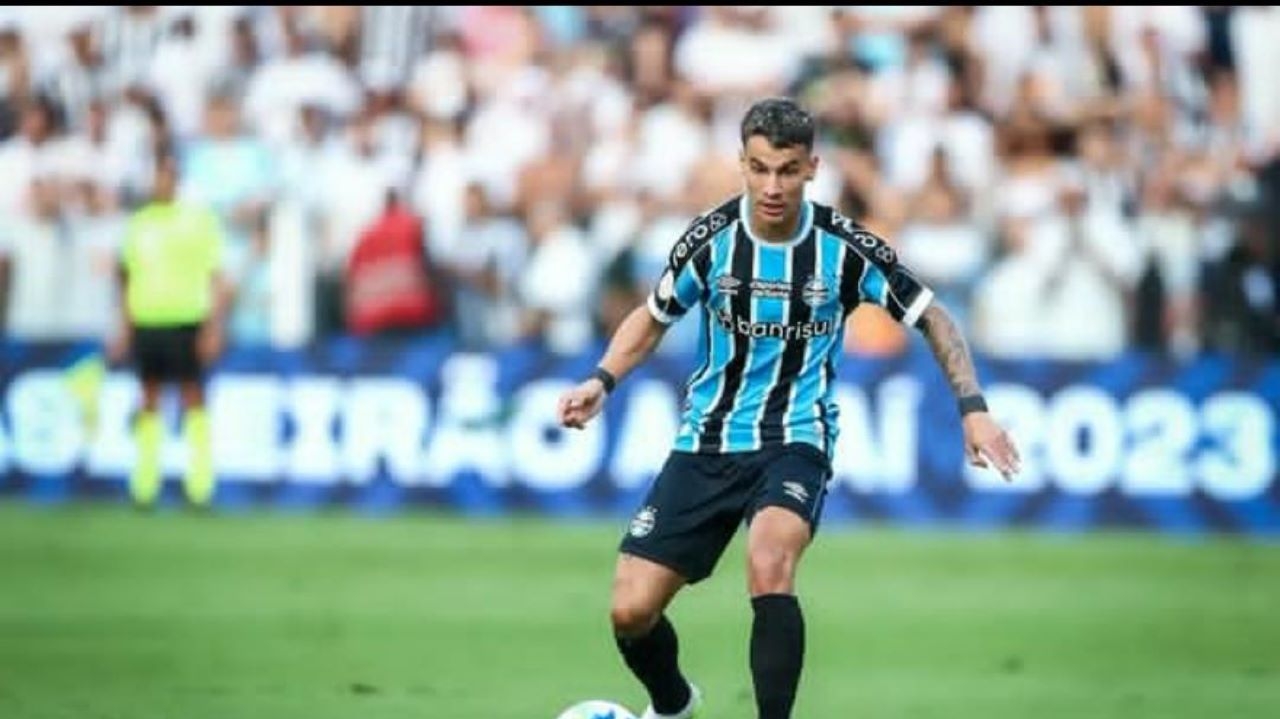 Grêmio fica próximo de acertar venda de Ferreira ao São Paulo