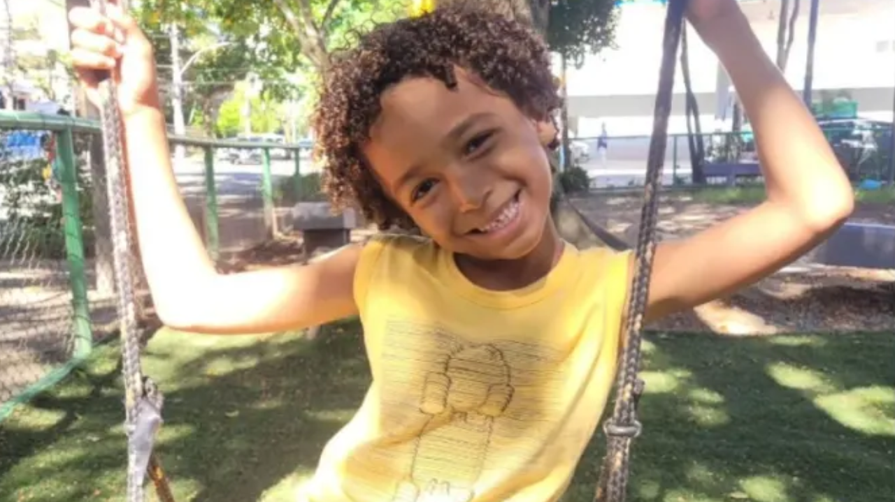 Garoto desaparecido na praia é confundido em lanchonete