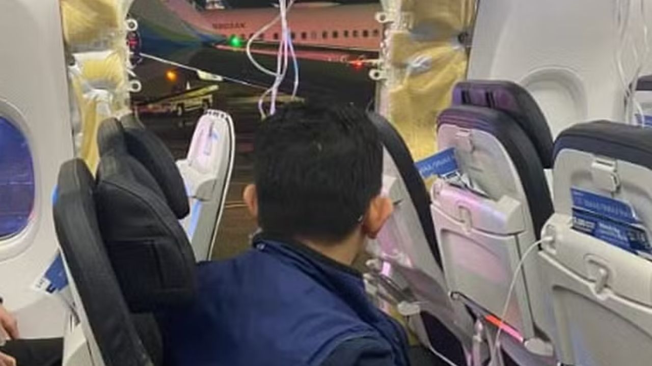 EUA suspende voos do 737 Max da Boeing após acidente