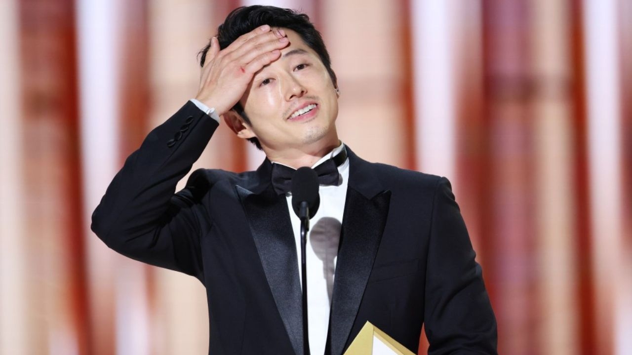 Globo de Ouro: Steven Yeun vence na Categoria de Melhor Ator em Série Limitada, Série Antológica ou Telefilme