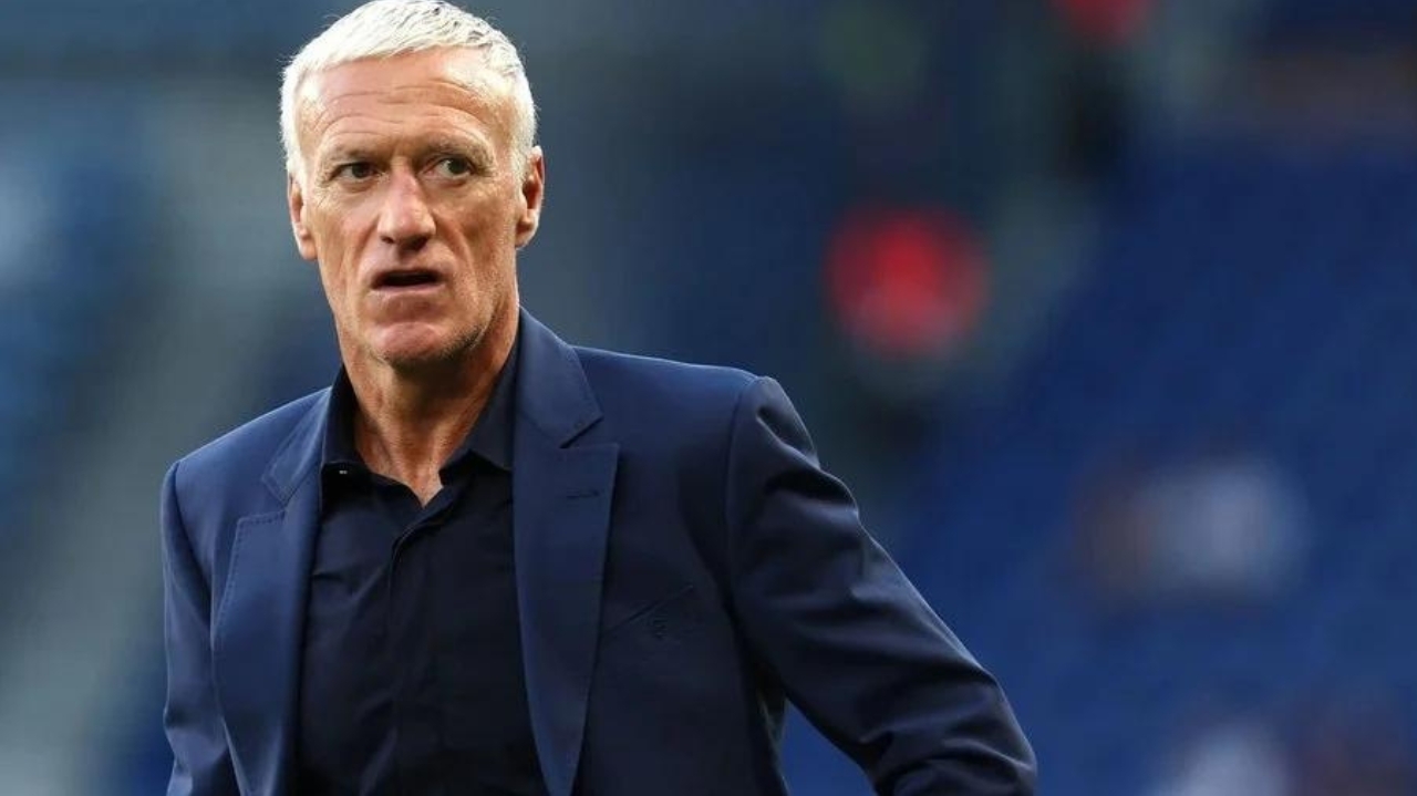 Francês é o único campeão mundial vivo que atuou como jogador e treinador