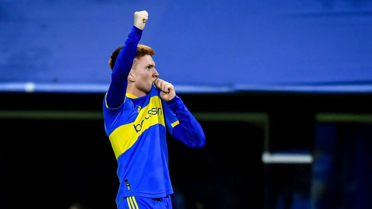 Brighton anuncia contratação de Valentín Barco, jovem promessa argentina