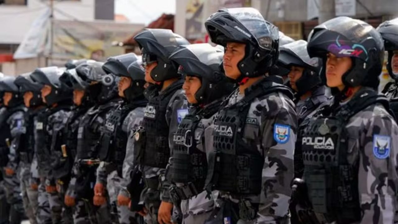 Após fuga de líder de facção, Equador declara estado de emergência