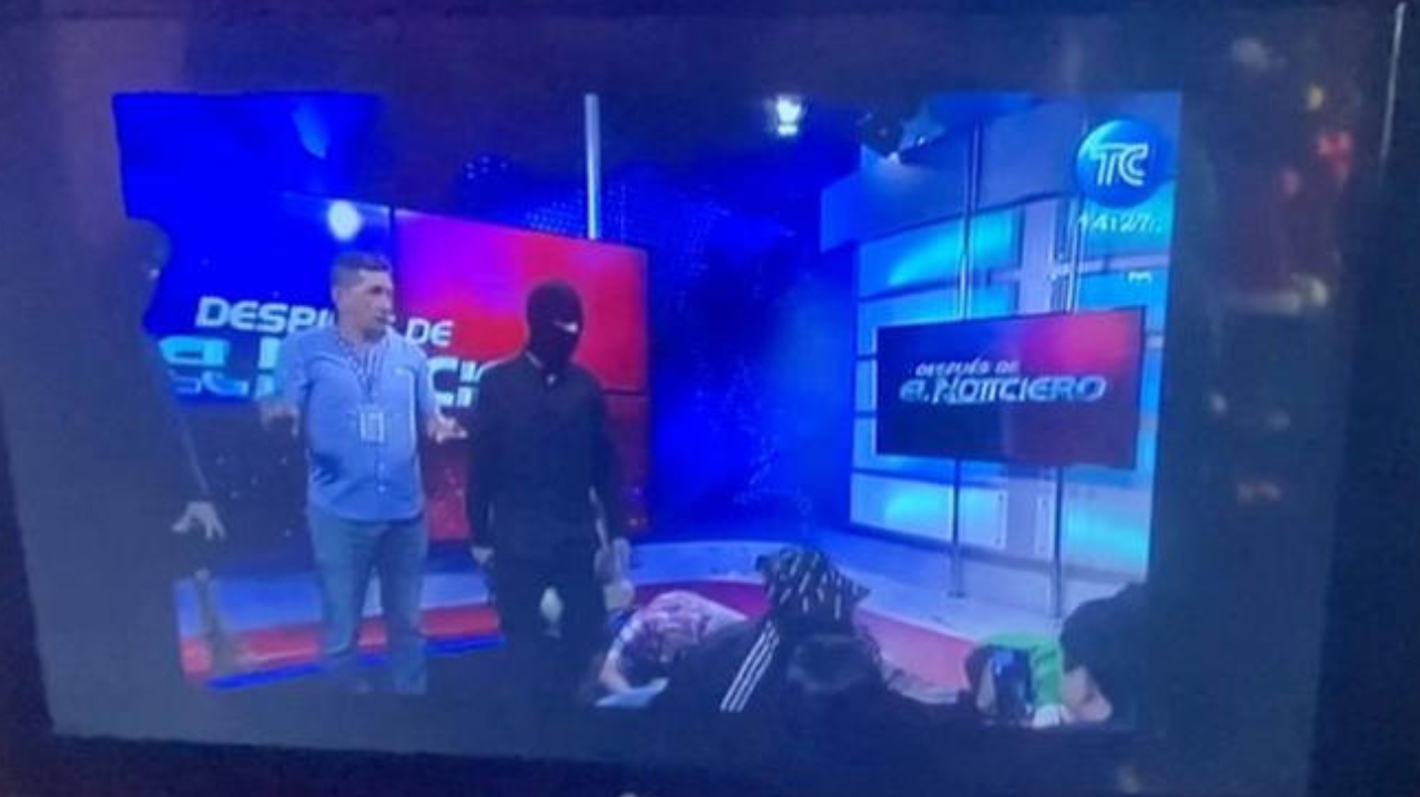 Ataque armado em estúdio de TV aumenta tensão em dia violento no Equador