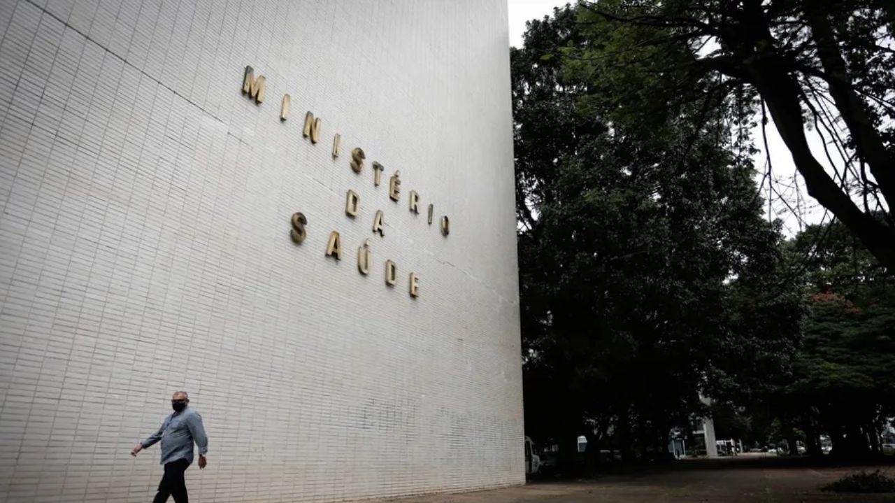 SUS integra 22 novos medicamentos em 2023