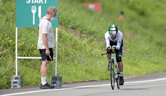 Técnico alemão de ciclismo deixa as Olímpiadas depois de fala racista