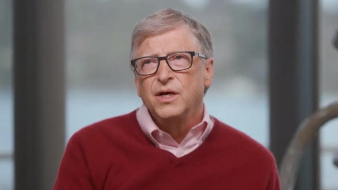 Bill Gates prevê mudanças positivas produzidas pela IA