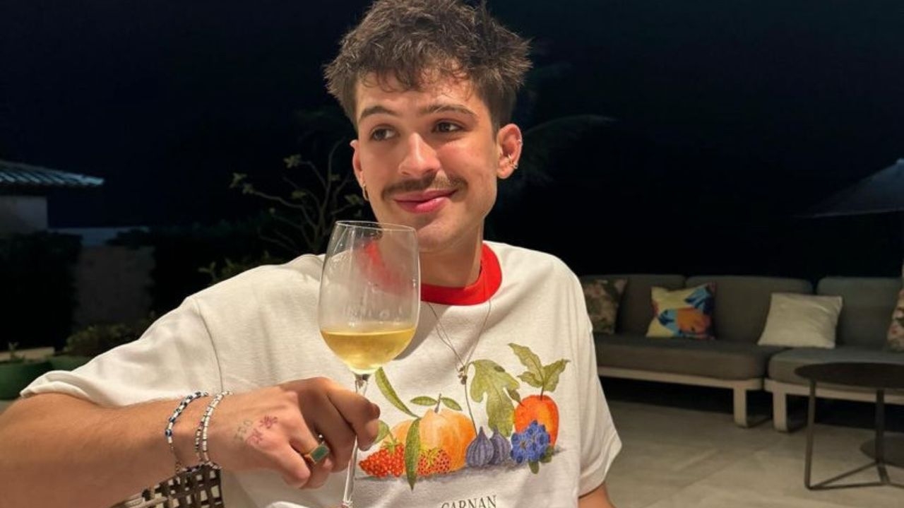 João Guilherme comenta sensação de ser tio pela sexta vez