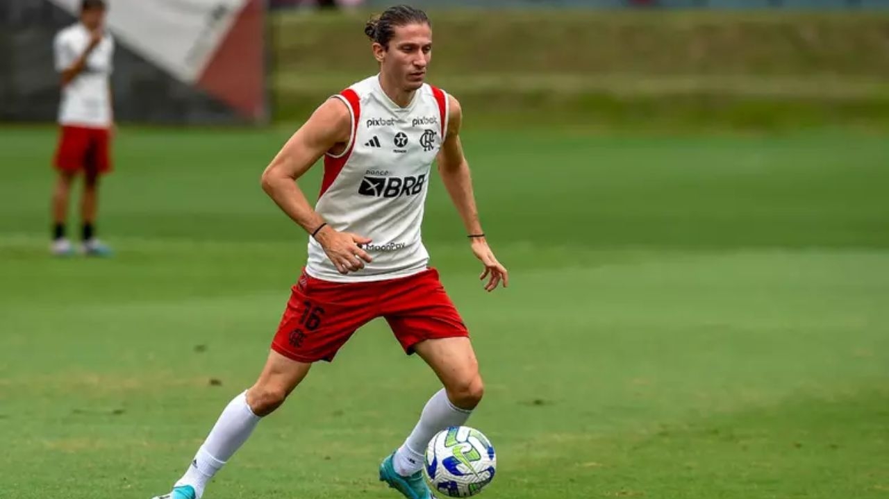 Flamengo anuncia Filipe Luís como treinador do sub-17