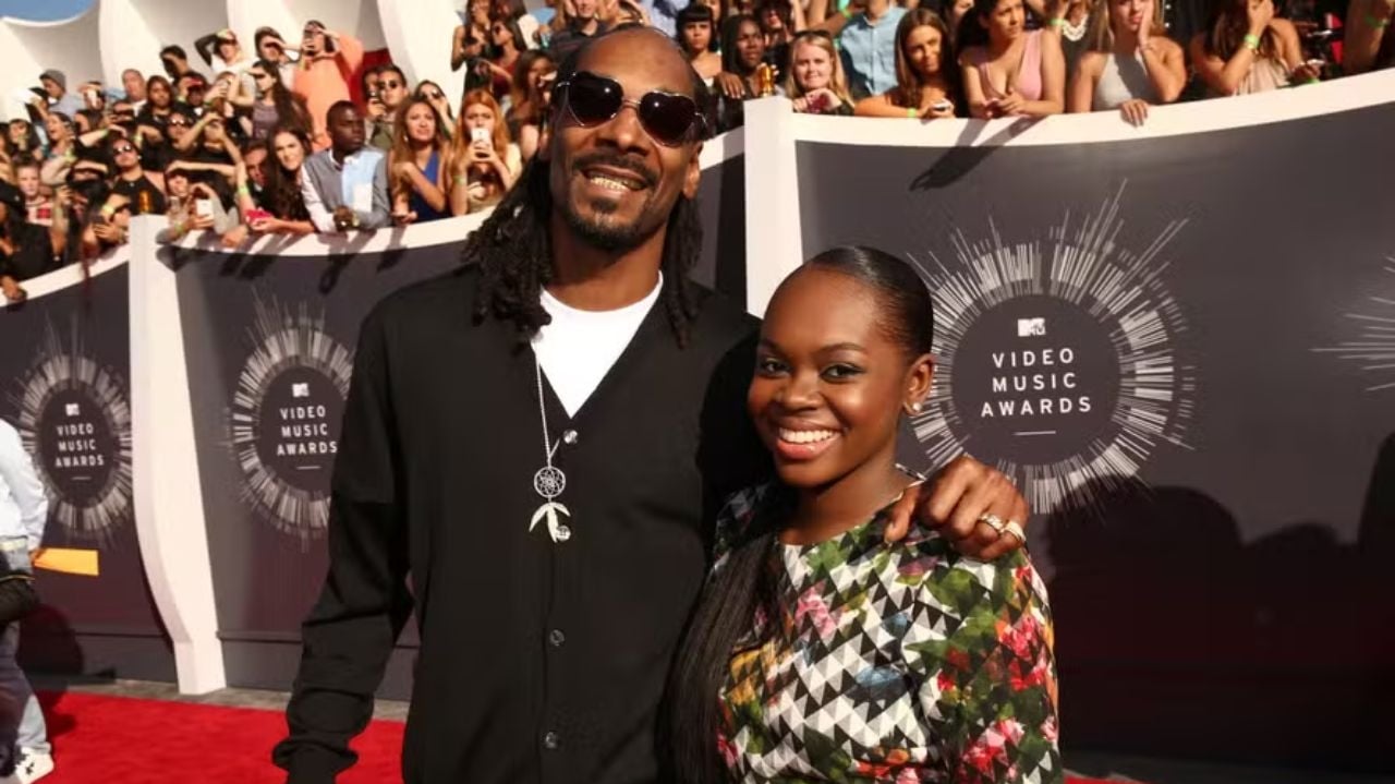 Aos 24 anos, filha mais nova de Snoop Dogg sofre derrame