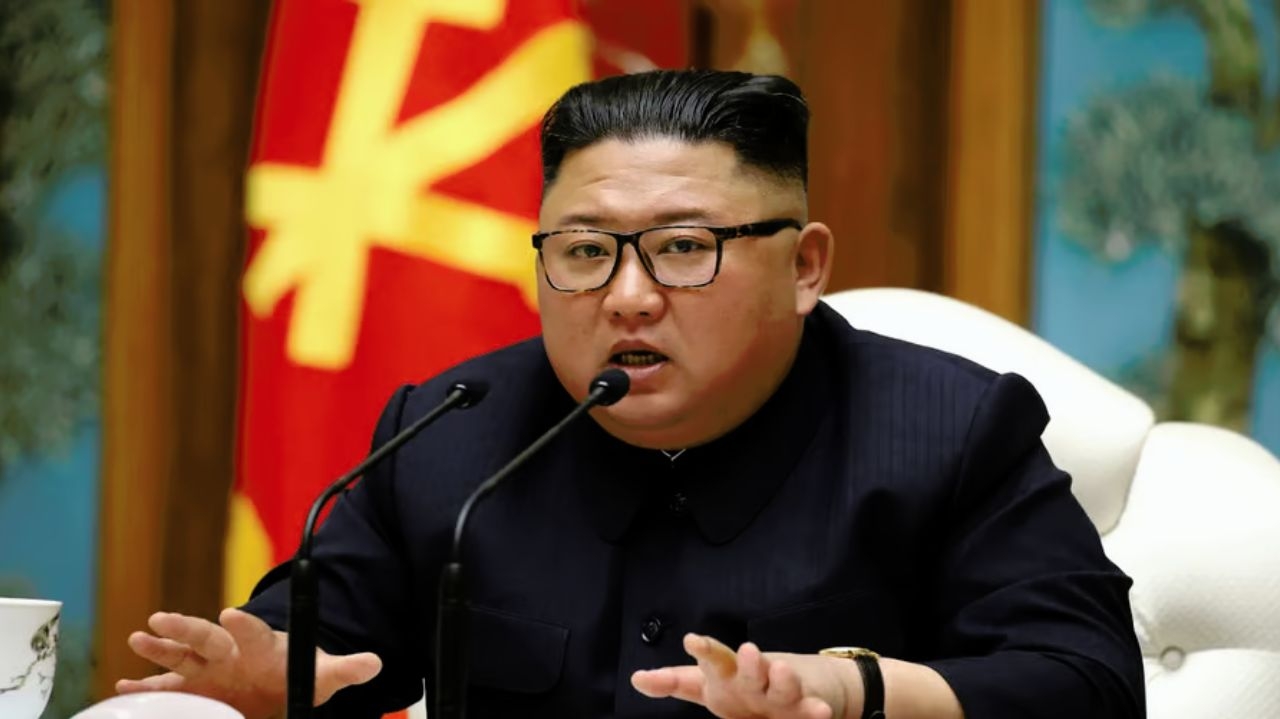 Governo norte-coreano realiza teste nucleares subaquáticos nas águas da região leste do país