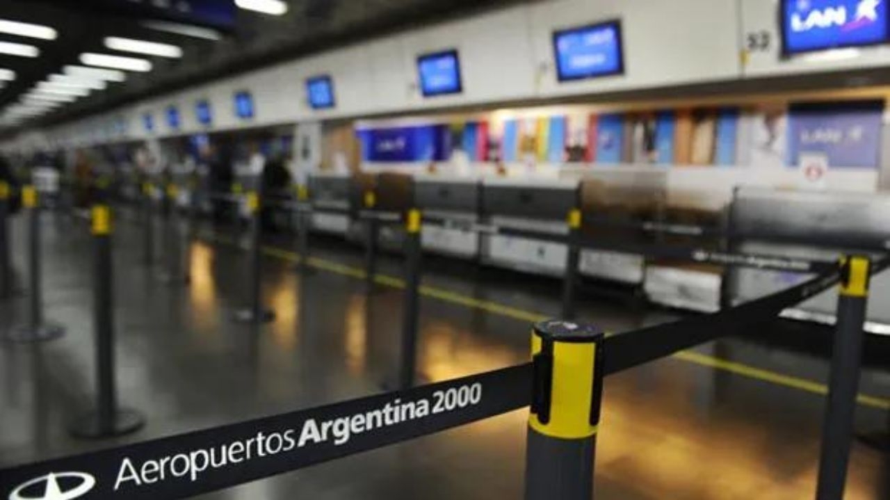 Paralisação geral na Argentina leva as companhias aéreas brasileiras a suspenderem voos