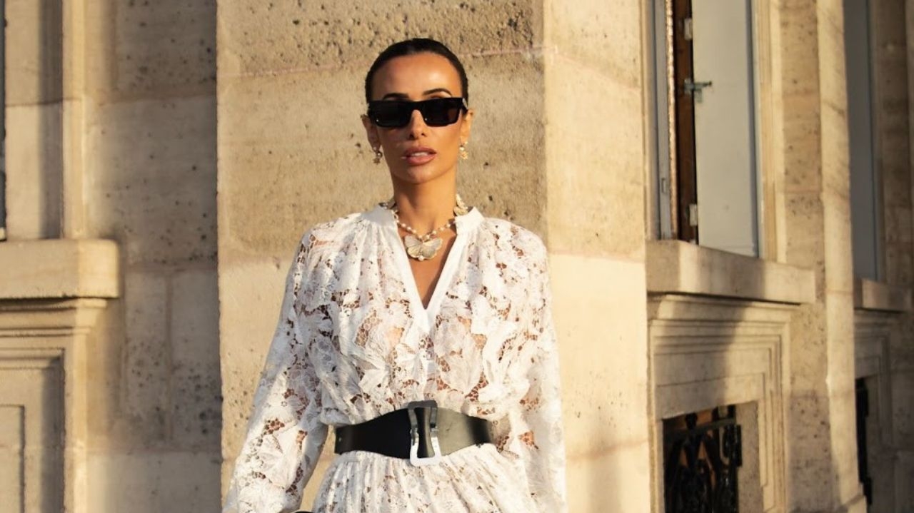 Silvia Braz brilha em desfile da Dior de Alta-Costura