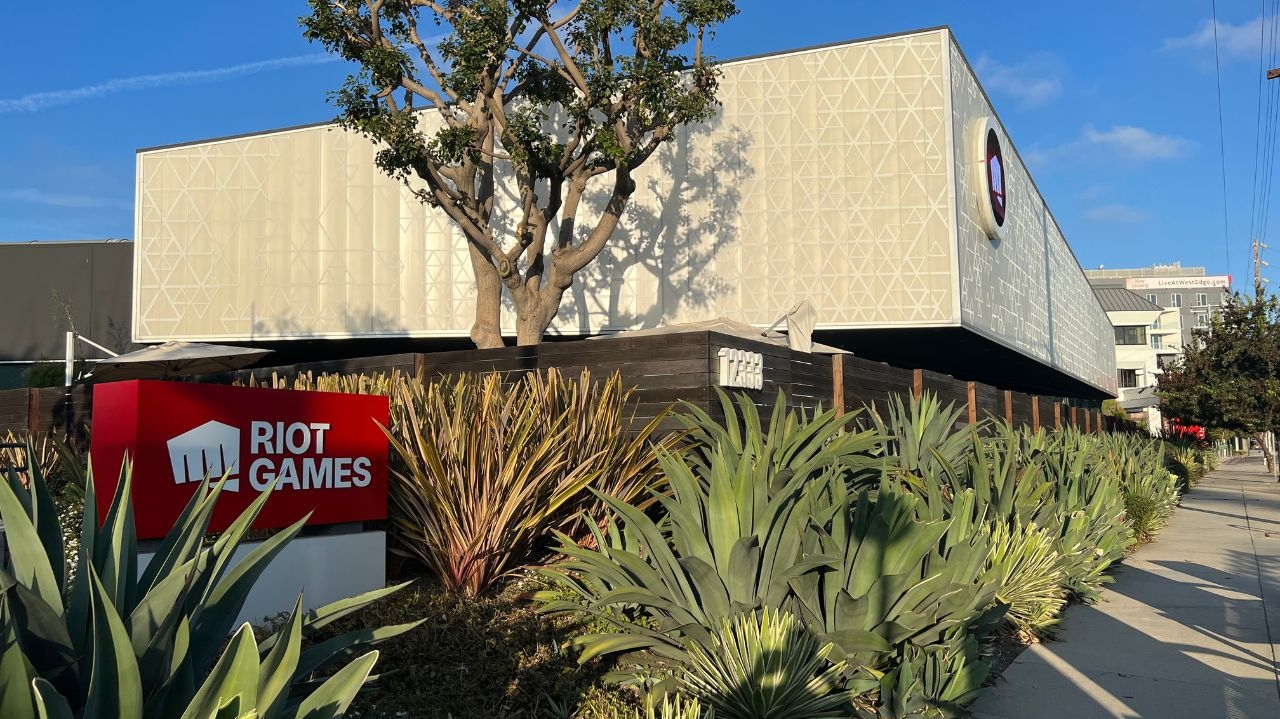 Riot Games planeja demitir 11% de seus funcionários