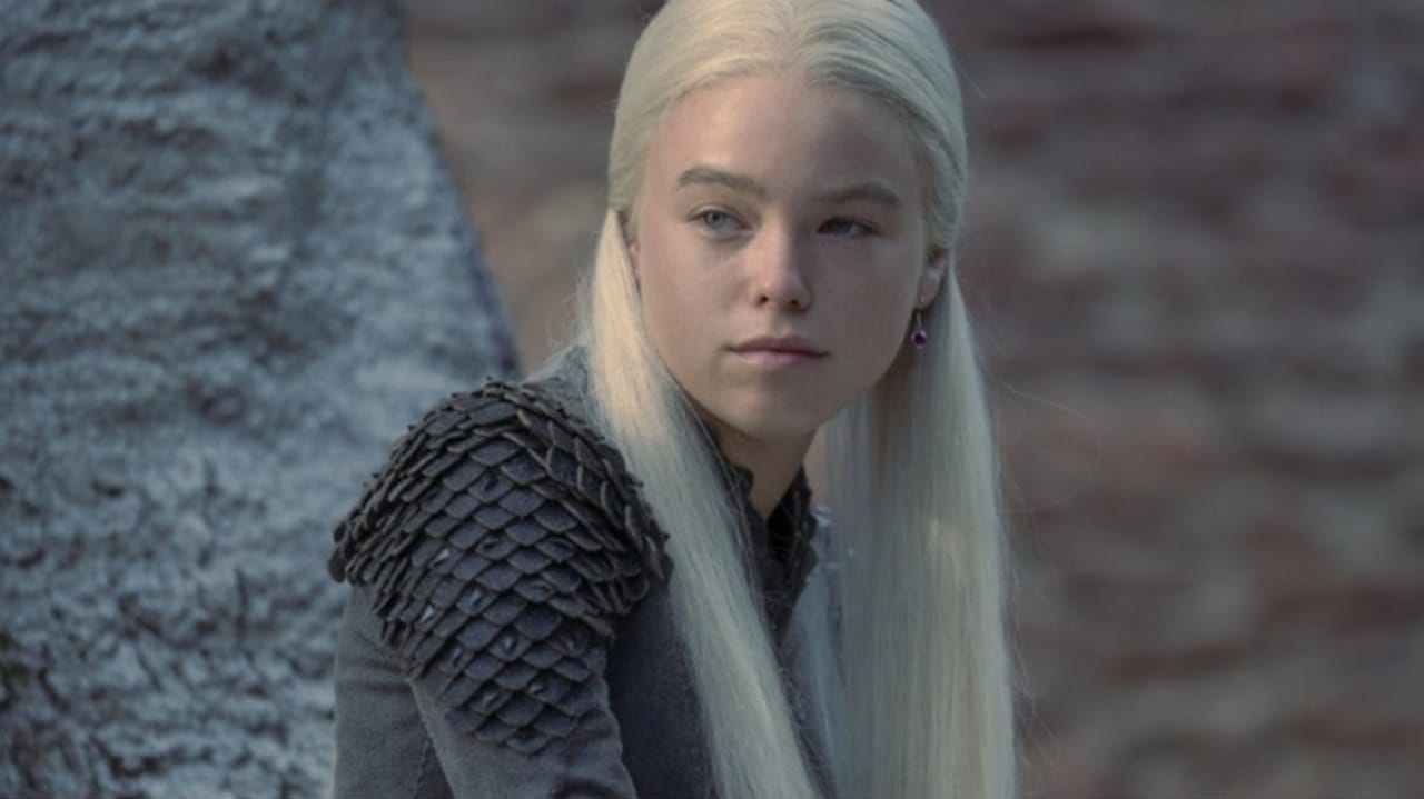 Milly Alcock é escalada para interpretar Supergirl em filme do DCU