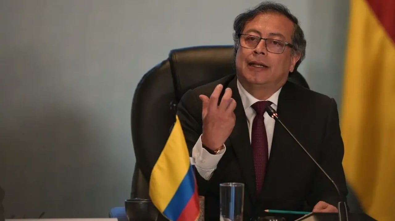 Presidente da Colômbia aceita conversar com Hamas para libertar reféns israelenses