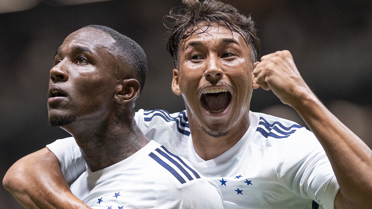 Cruzeiro supera Atlético em partida com torcida única na Arena MRV