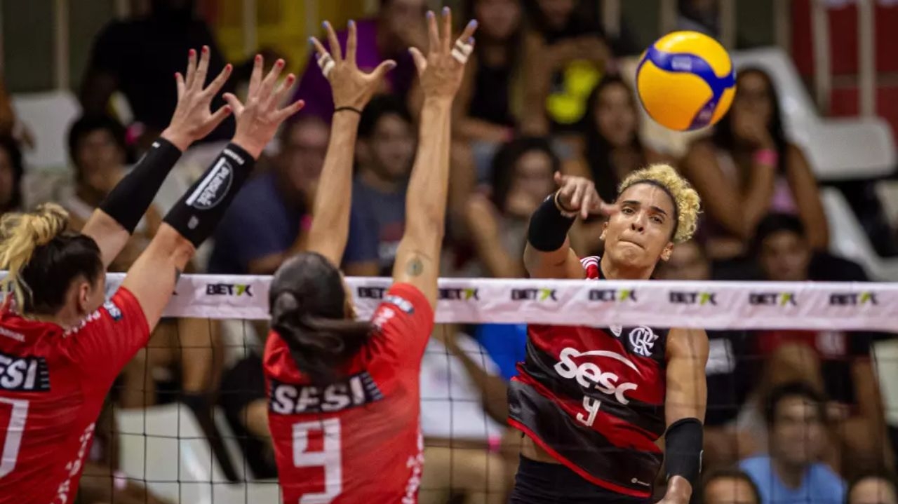 Sesi-Bauru e Sesc-Flamengo se enfrentam hoje pela Superliga de Vôlei Feminino