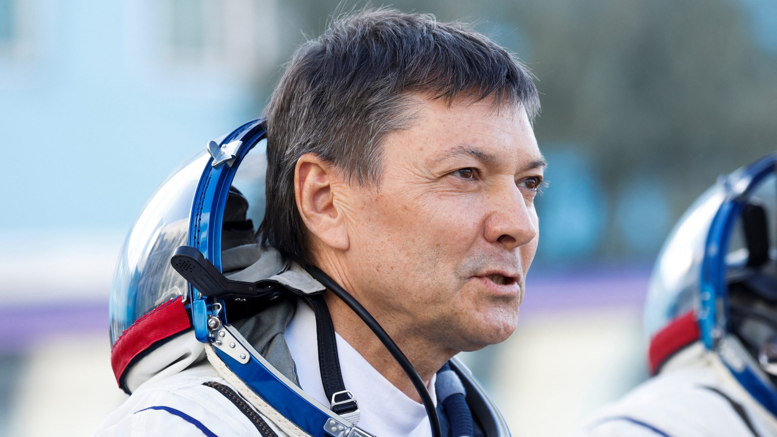 Cosmonauta bate o recorde mundial de maior tempo no espaço