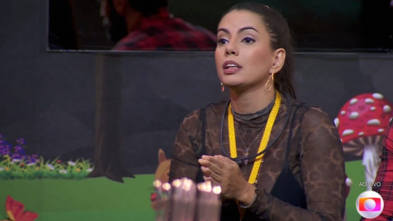 BBB 24: fala de Fernanda incomoda Tadeu e rende invertida no ao vivo