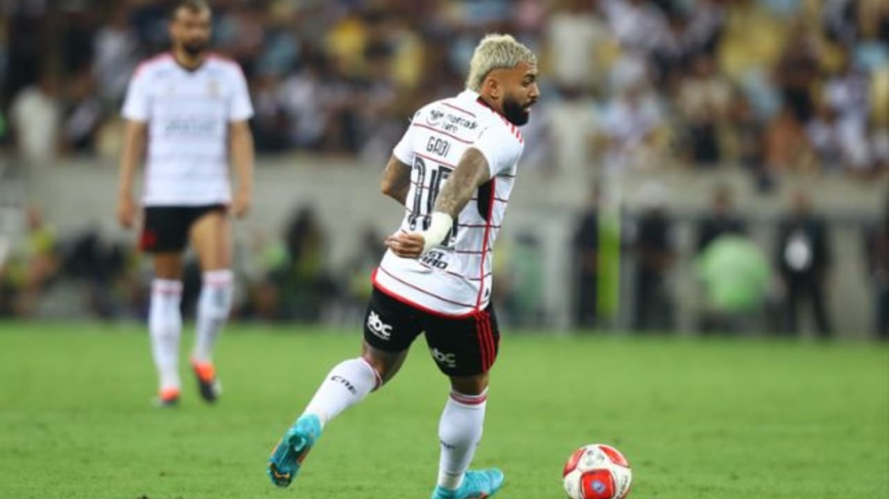 Em menos de um ano, Flamengo viu Gabigol falhar em metade dos pênaltis