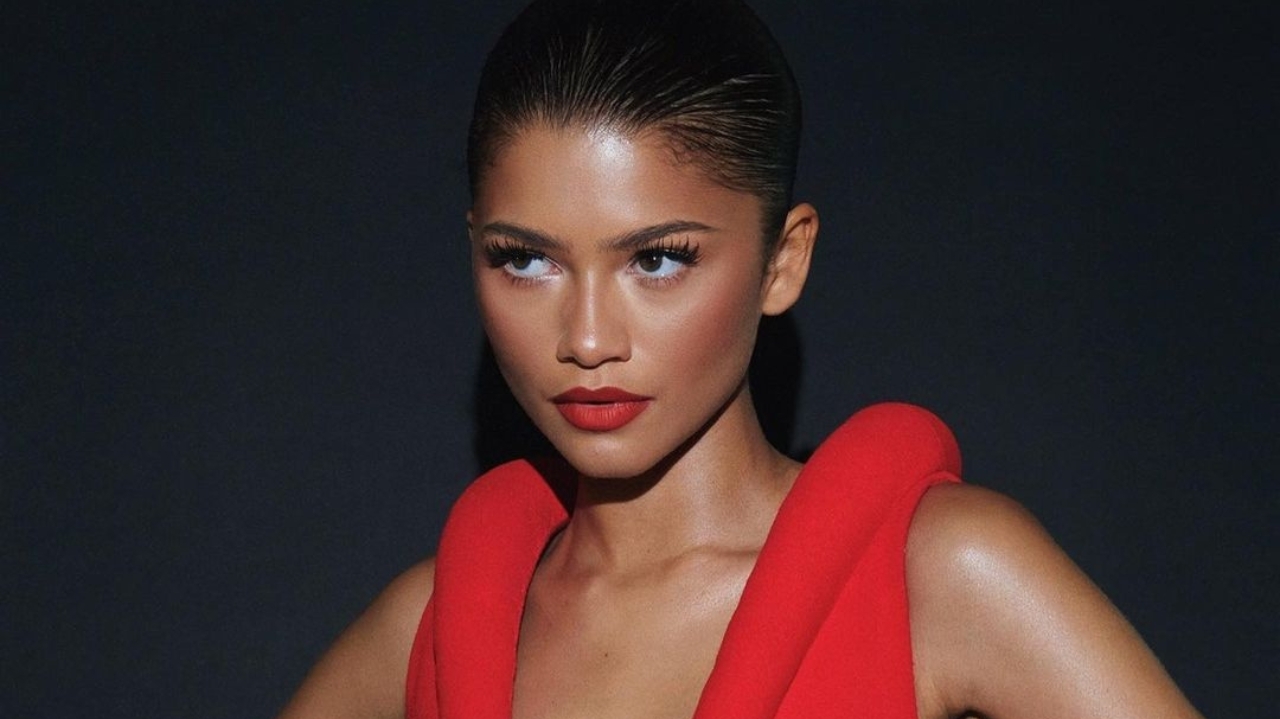 Zendaya deslumbra com looks em turnê de divulgação de “Duna: Parte 2”