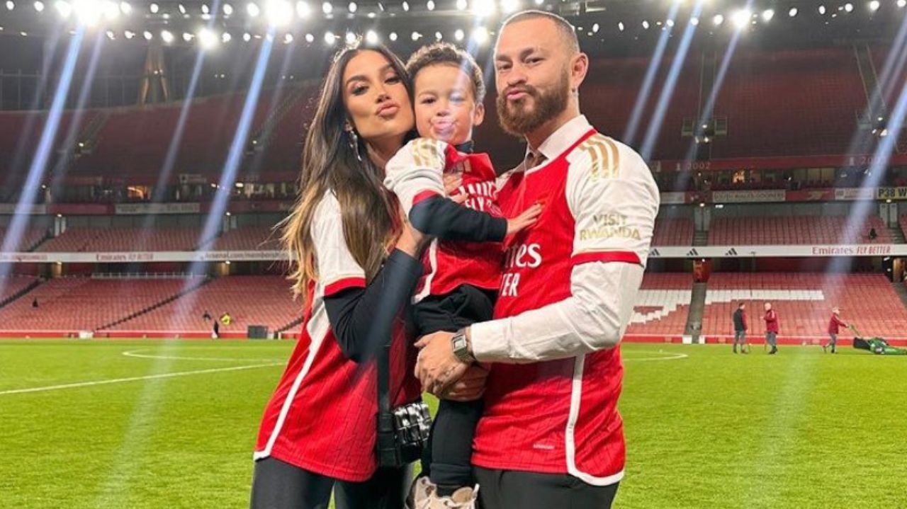 Fred Bruno e Bianca Andrade passam dias juntos com o filho em Londres