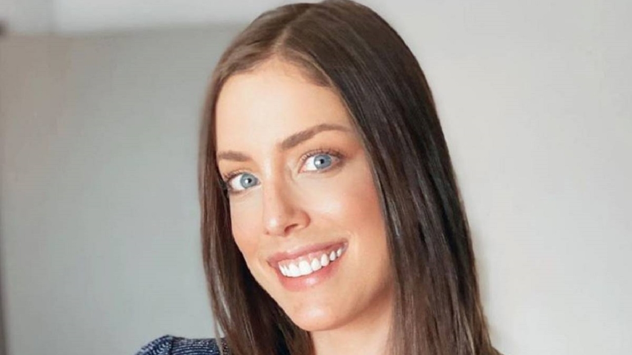 Fabiana Justus fala sobre queda de cabelo devido ao tratamento de câncer