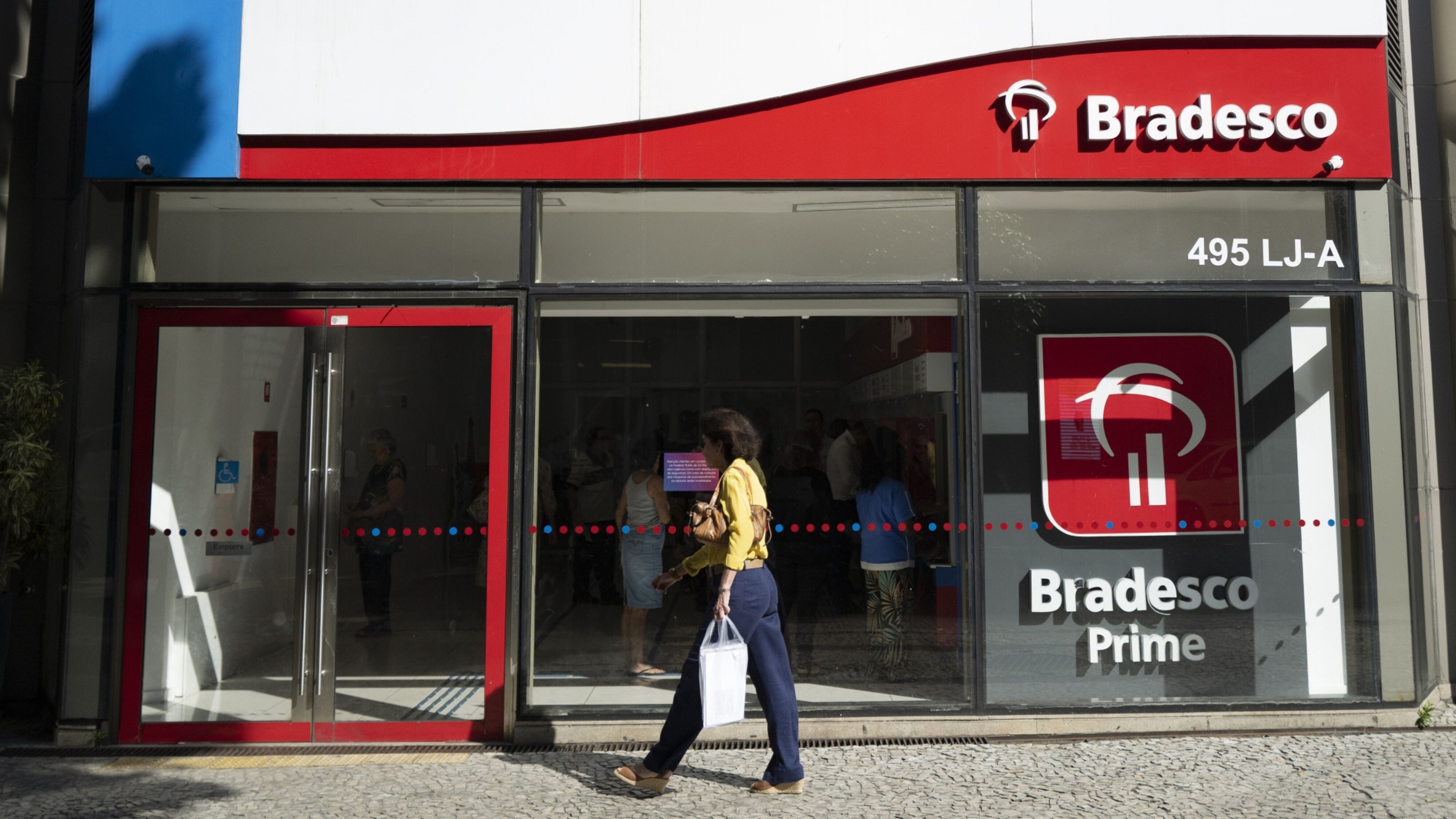 Bradesco divulga queda no lucro do quarto trimestre de 2023