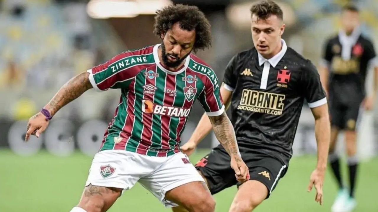 Vasco e Fluminense empatam em jogo polêmico no Campeonato Carioca