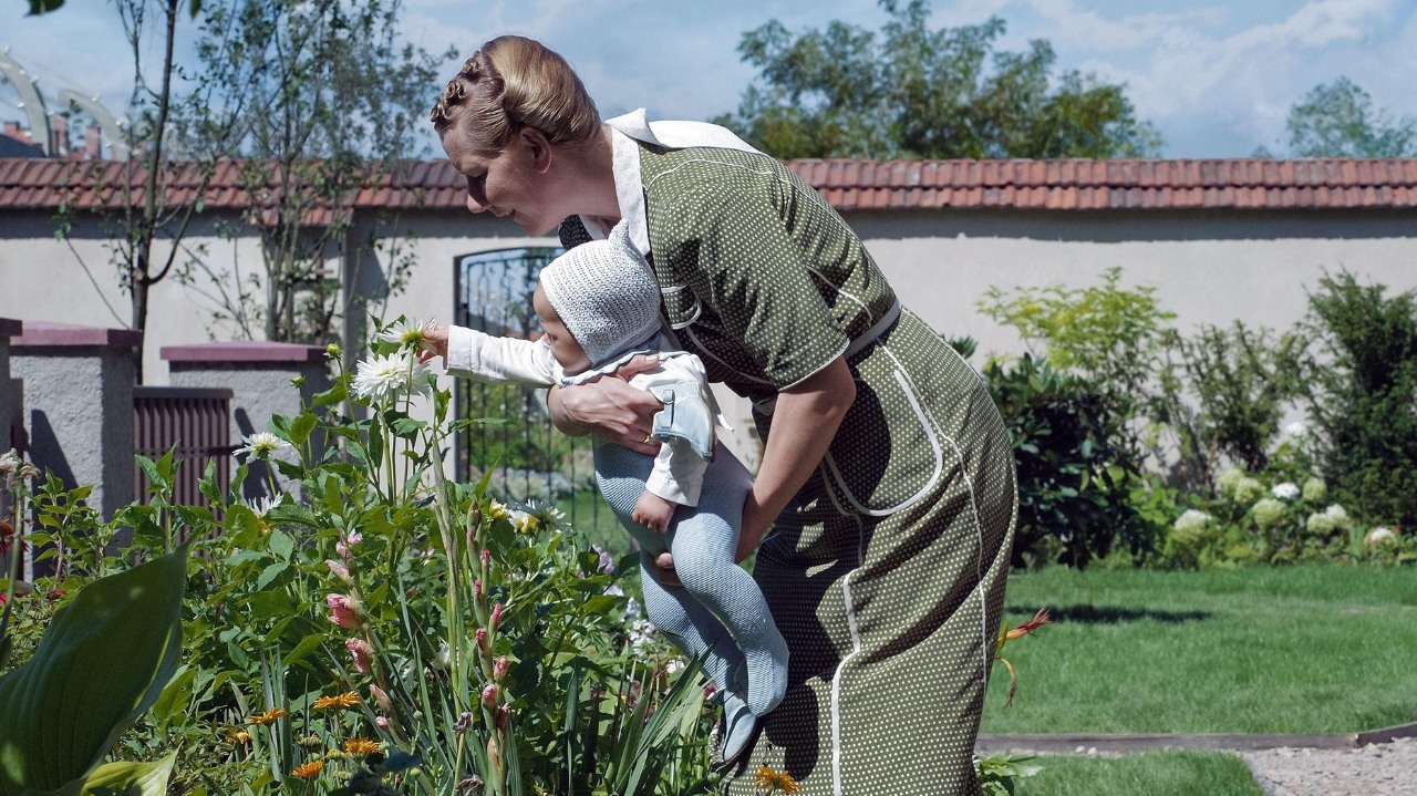 [Crítica] “Zona de Interesse” é o muro entre a beleza e o horror