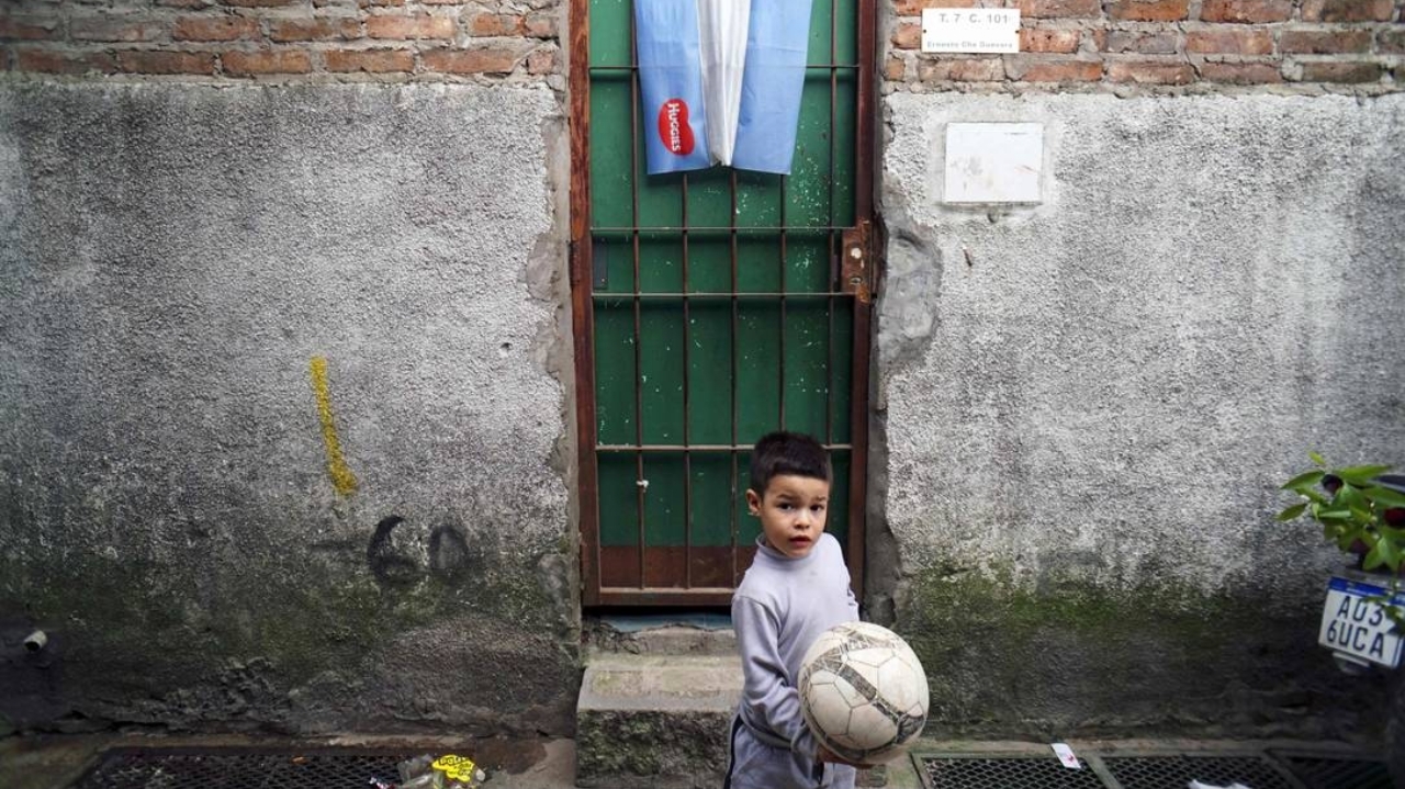 Argentina enfrenta crise e taxa de pobreza atinge 57,4% da população