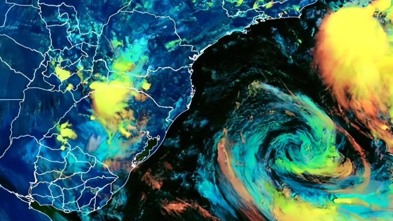Tempestade tropical Akará ganha força no sul do Brasil e preocupa autoridades