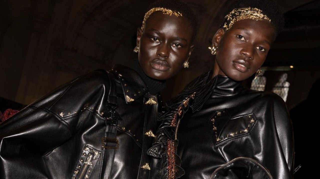 London Fashion Week: belezas metálicas chamam atenção nas passarelas