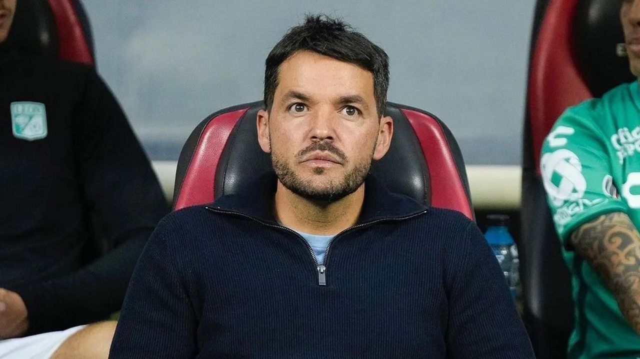 Larcamón assume culpa por eliminação do Cruzeiro e vê revés como aprendizado