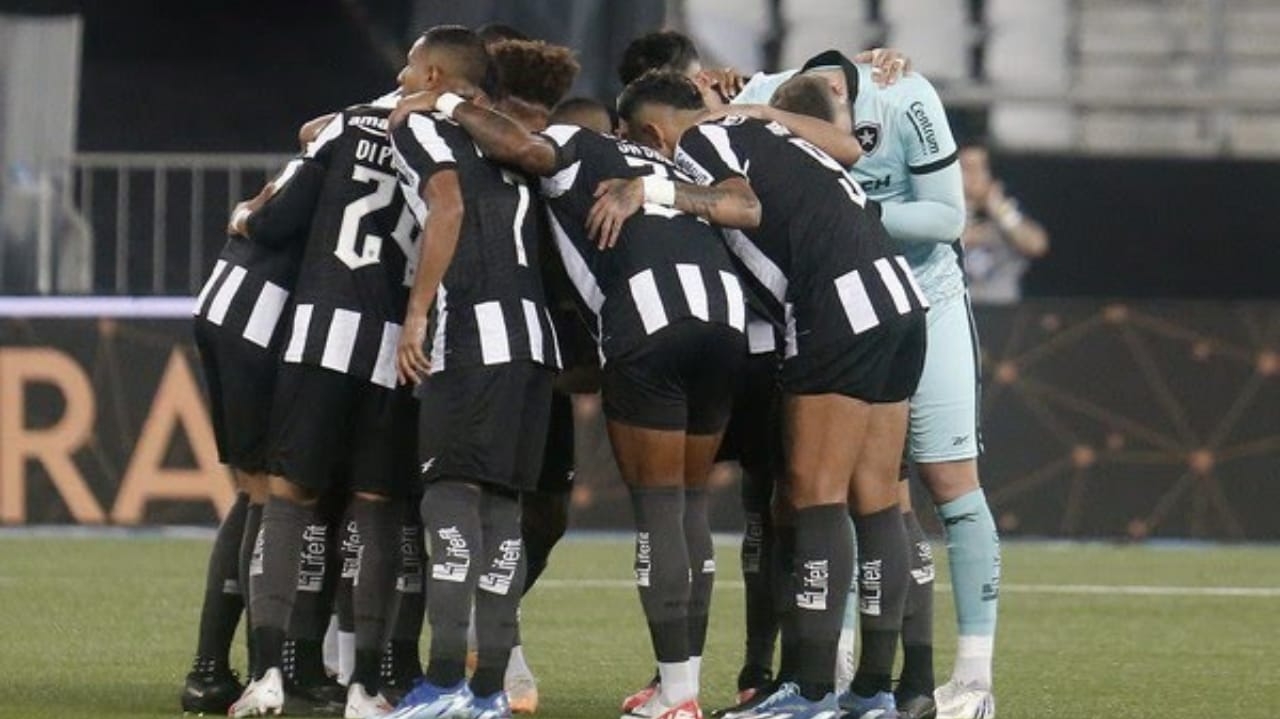 Botafogo empata com Aurora e precisa de vitória simples no jogo de volta