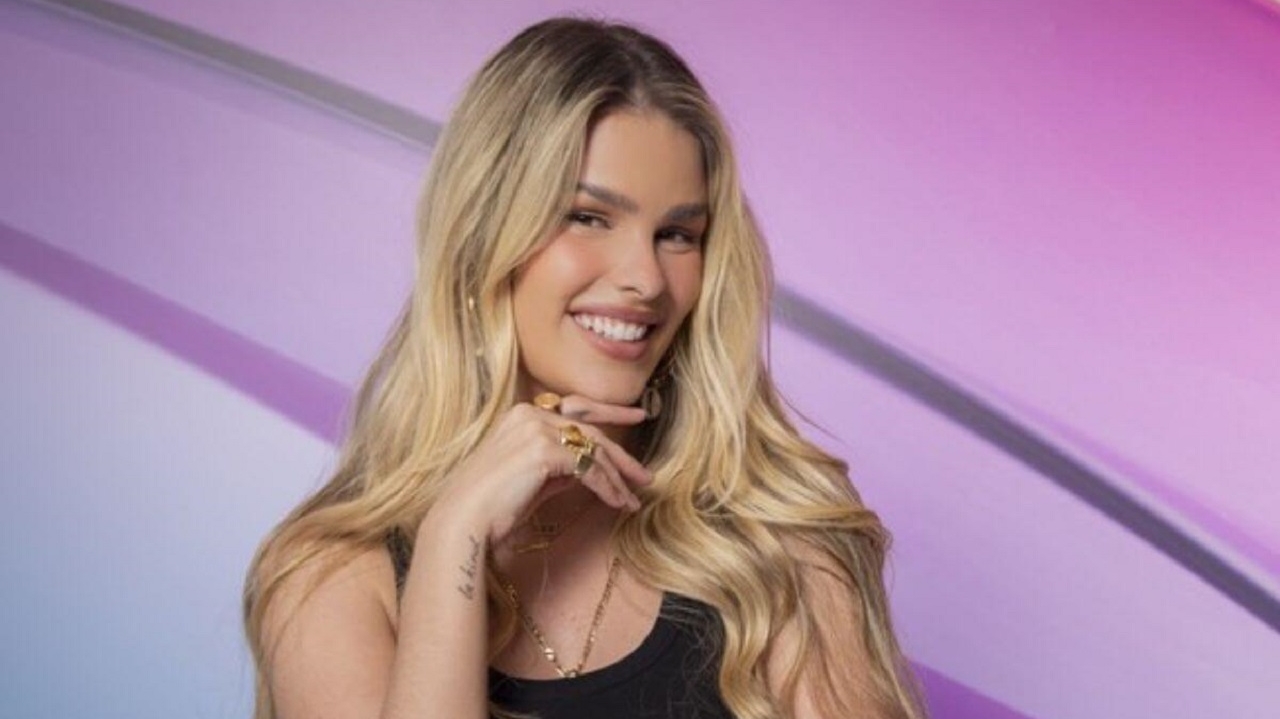 Yasmin Brunet recebe mensagem carinhosa de ex nas redes sociais