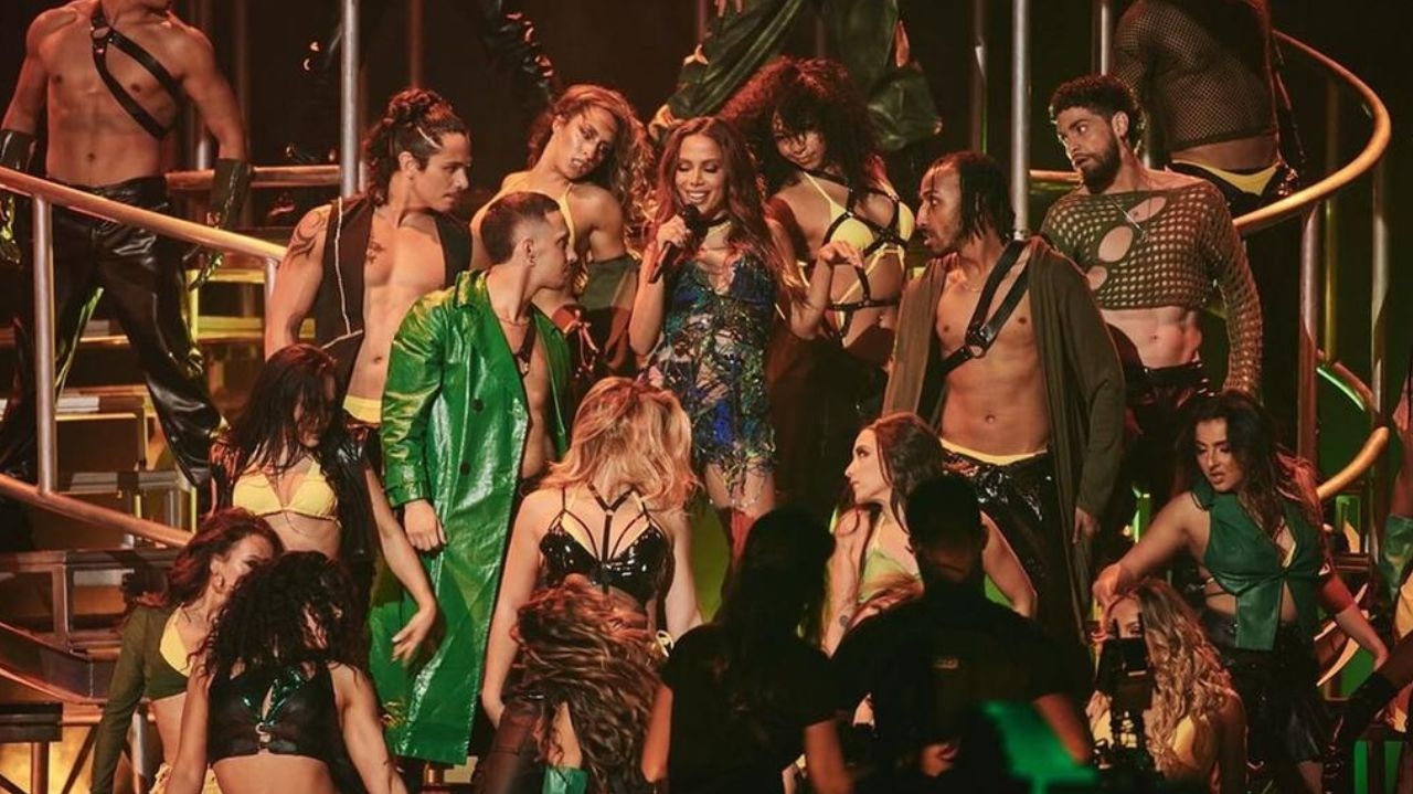 Apresentações de Anitta são destaque no Prêmio Lo Nuestro 2024