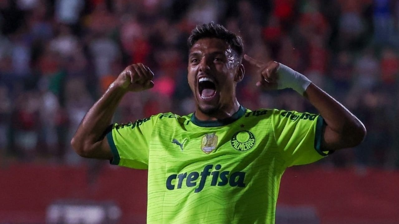 Palmeiras vence a Portuguesa e se torna o líder geral do Paulistão 2024