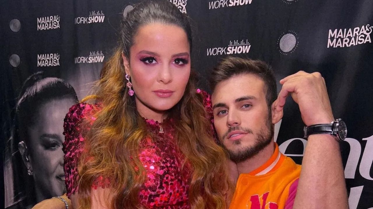 Maiara e Matheus reatam o namoro