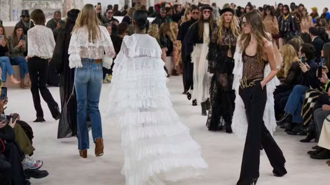 “Boho”: estilo que esteve em alta nos anos 2000 está de volta