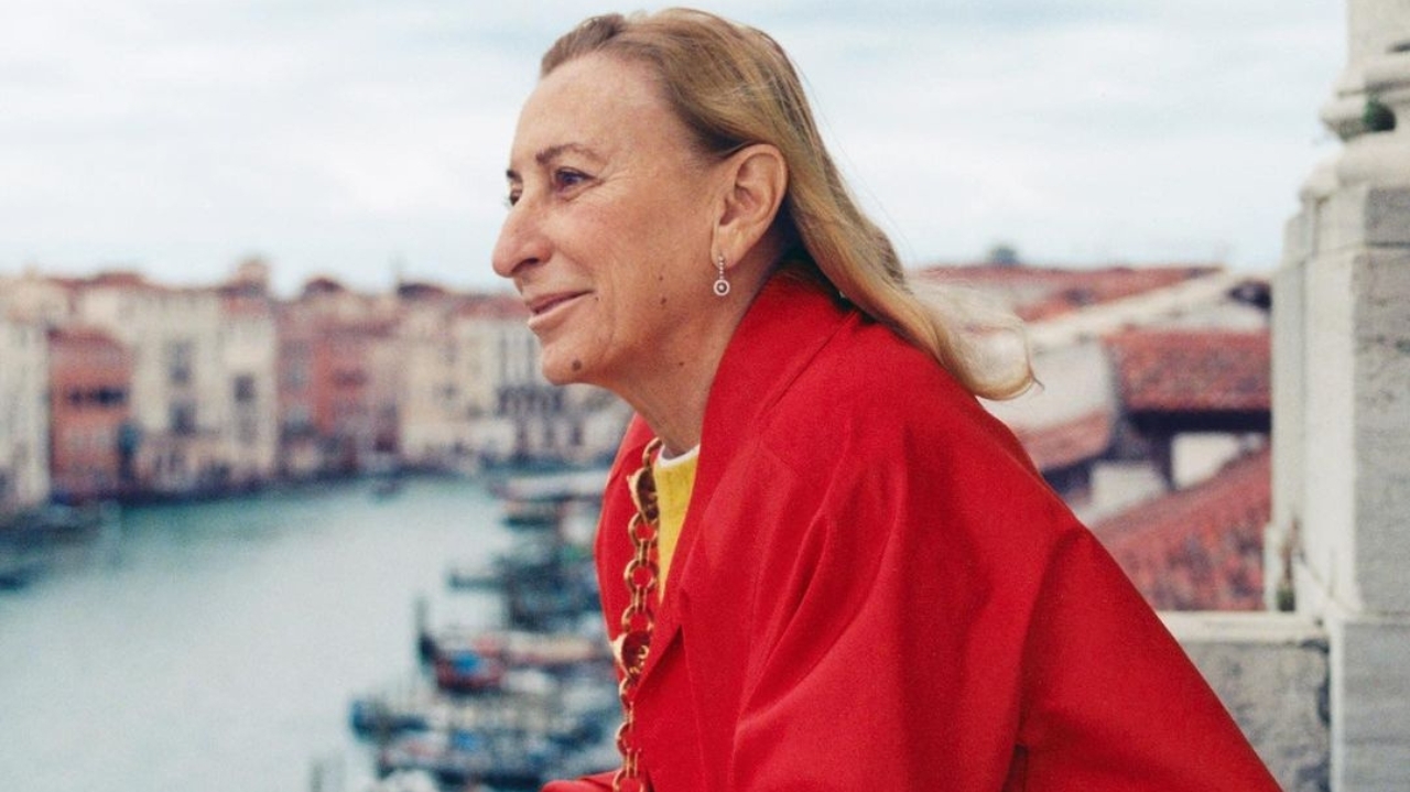 Na PFW, Miu Miu inova desfile com modelos de idades variadas