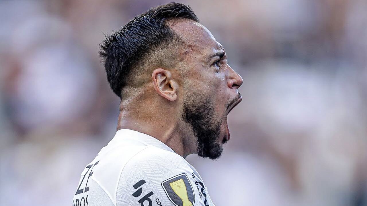 Maycon recusa proposta do Flamengo e segue no Timão